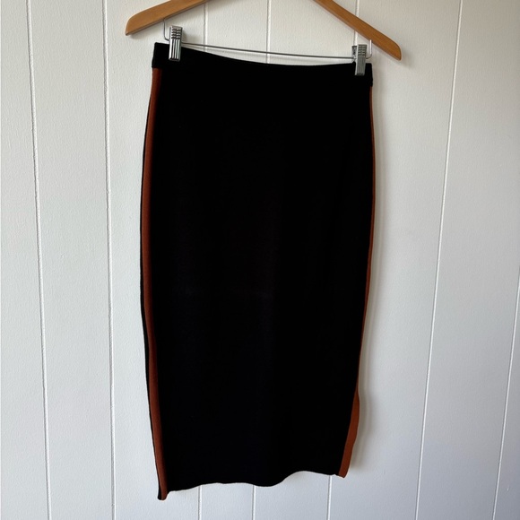 Gerry Weber Black Midi Skirt | Size 6 - Picture 4 of 8